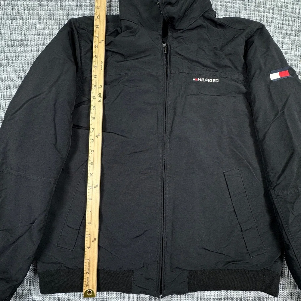 Tommy Hilfiger Men's Windbreaker Jacket Medium Black Hooded Mesh Lined Logo